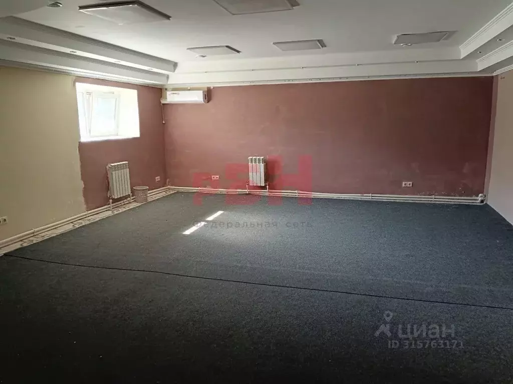 Помещение свободного назначения в Тюменская область, Тюмень Солнечный ... - Фото 1