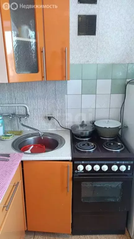 2-комнатная квартира: Златоуст, улица 40-летия Победы, 6 (40.2 м) - Фото 1