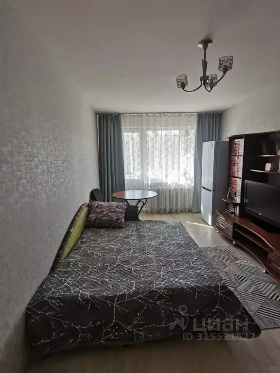 2-к кв. Красноярский край, Красноярск Парашютная ул., 78 (44.6 м) - Фото 0