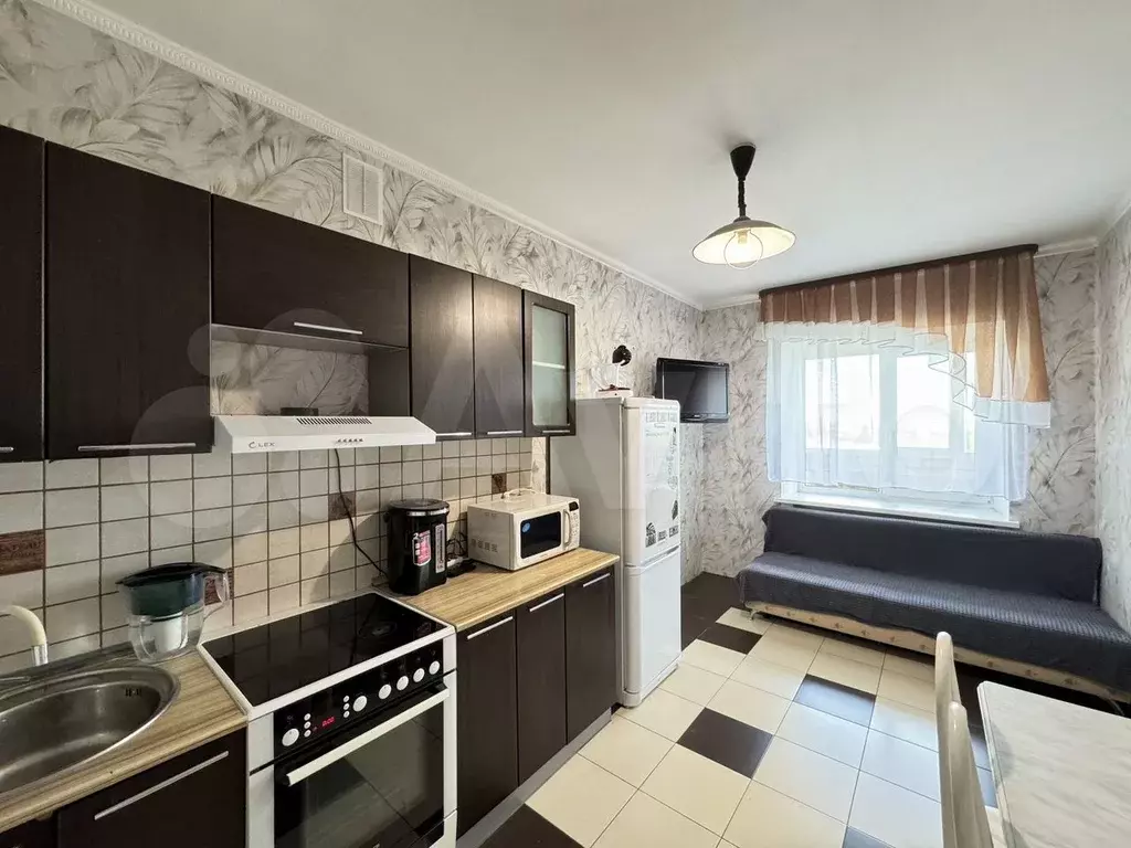 2-к. квартира, 65 м, 7/15 эт. - Фото 1