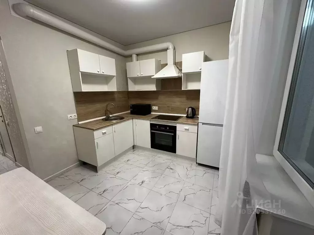 1-к кв. Татарстан, Казань ул. Александра Курынова, 4 (38.0 м) - Фото 1