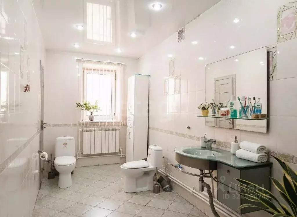 Дом в Ханты-Мансийский АО, Ханты-Мансийск Октябрьская ул., 3Г (226 м) - Фото 1