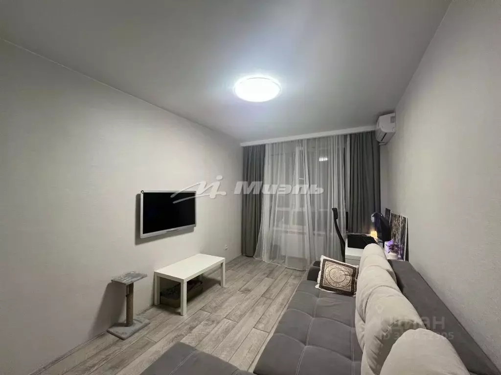 1-к кв. Крым, Симферополь ул. Трубаченко, 14Б (37.4 м) - Фото 0