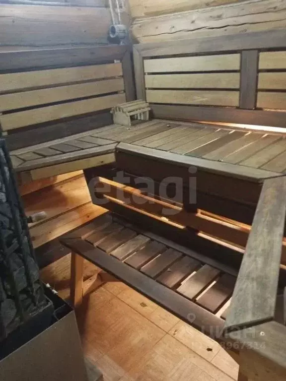 Дом в Удмуртия, Алнашский район, с. Алнаши Красноармейская ул., 3 (90 ... - Фото 1