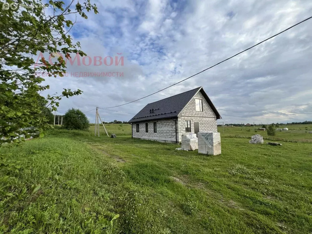 Дом в деревня Станички, Центральная улица (105 м) - Фото 1