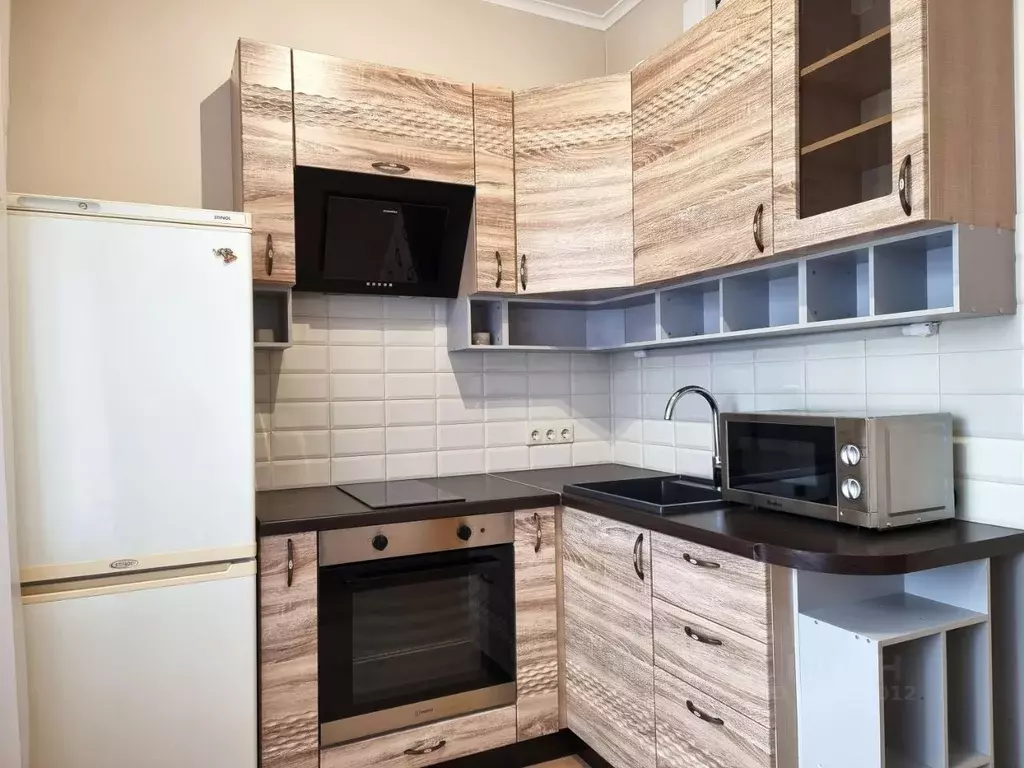 1-к кв. Московская область, Красногорск Опалиха мкр, ул. Пришвина, 1к1 ... - Фото 1