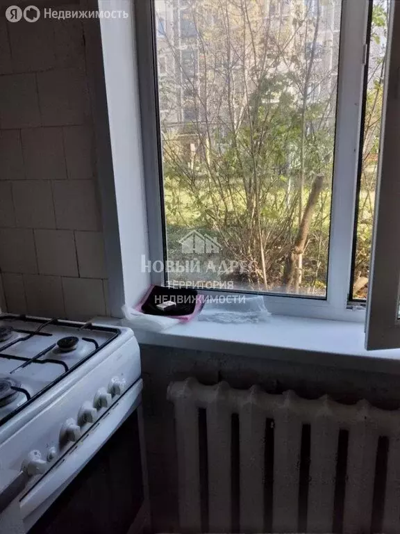 2-комнатная квартира: Калуга, улица Пухова, 5 (40 м) - Фото 0