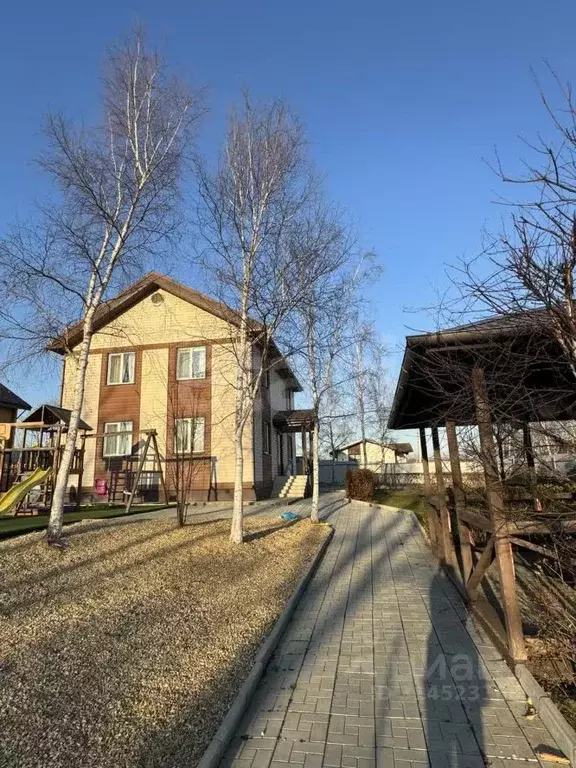 Дом в Приморский край, Надеждинский район, Горное урочище ул. Светлая ... - Фото 0