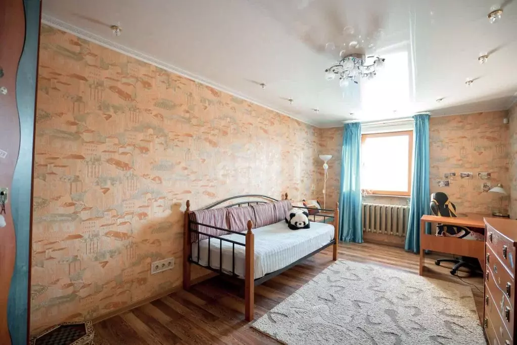 3-к кв. Томская область, Томск Рабочая ул., 27/1 (127.7 м) - Фото 0