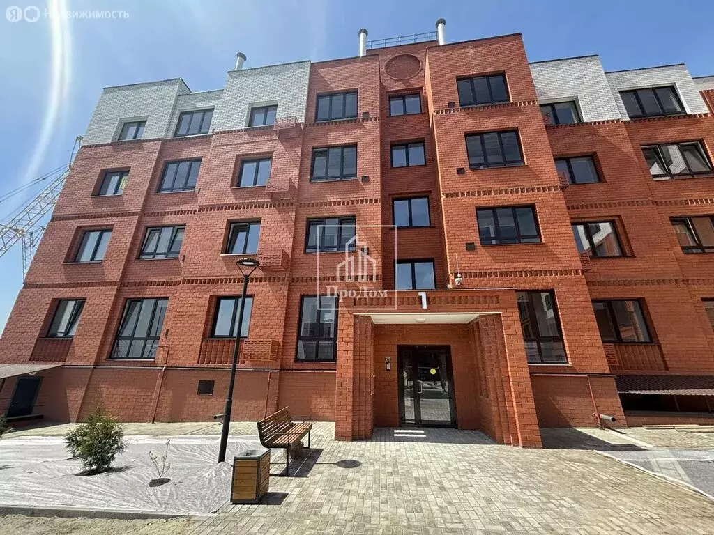 2-комнатная квартира: Губкин, Севастопольская улица, 30 (59.6 м) - Фото 2