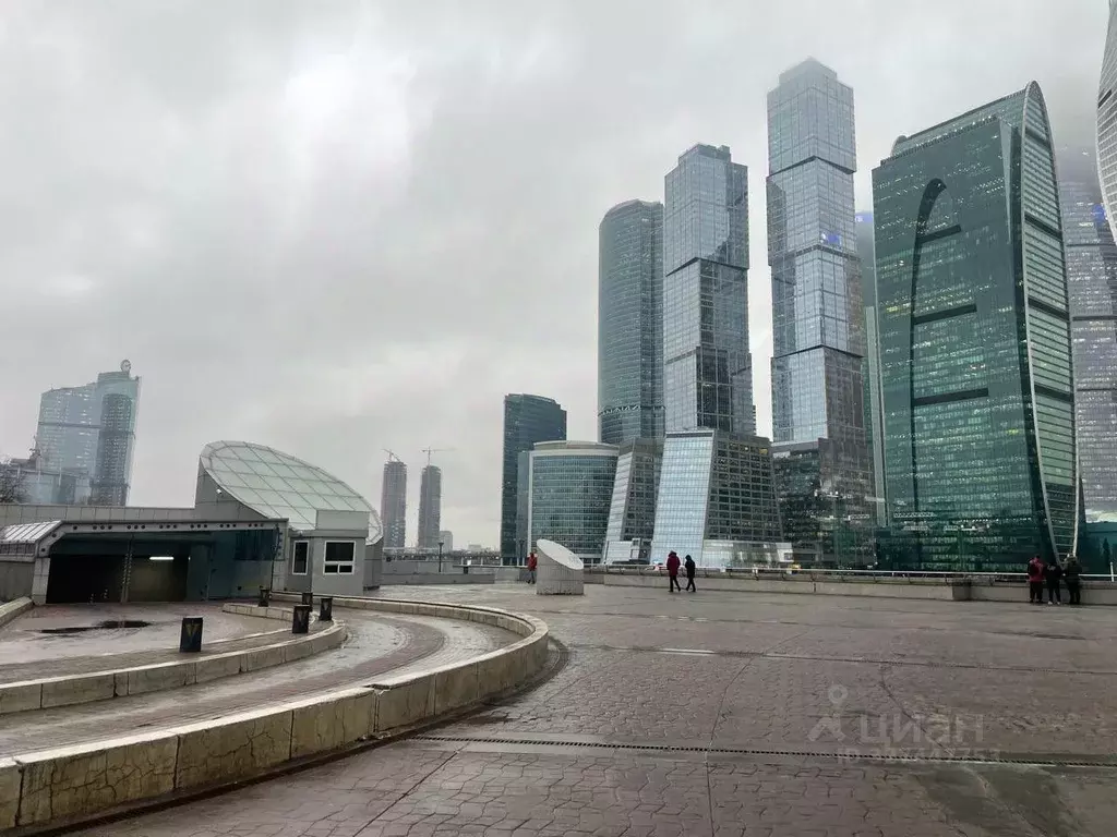 Гараж в Москва наб. Тараса Шевченко, 23А (13 м) - Фото 1