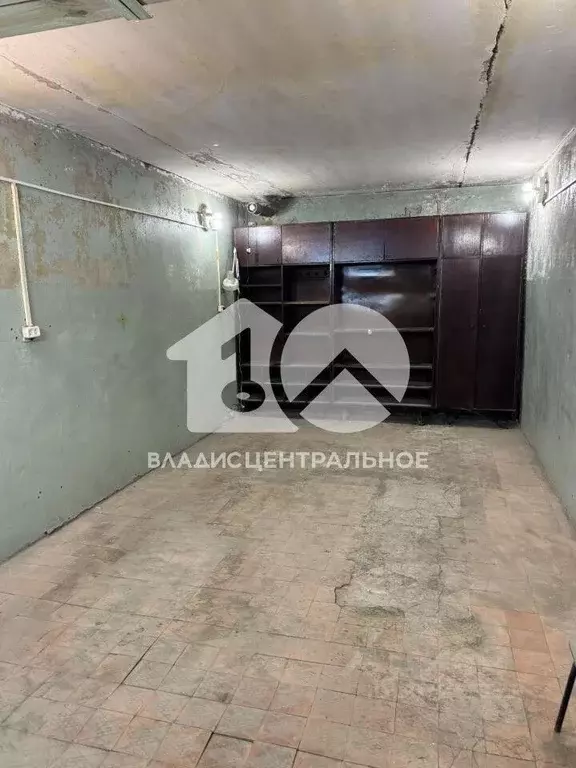 Гараж в Новосибирская область, Новосибирск ул. Кропоткина, 92/2 (17 м) - Фото 0
