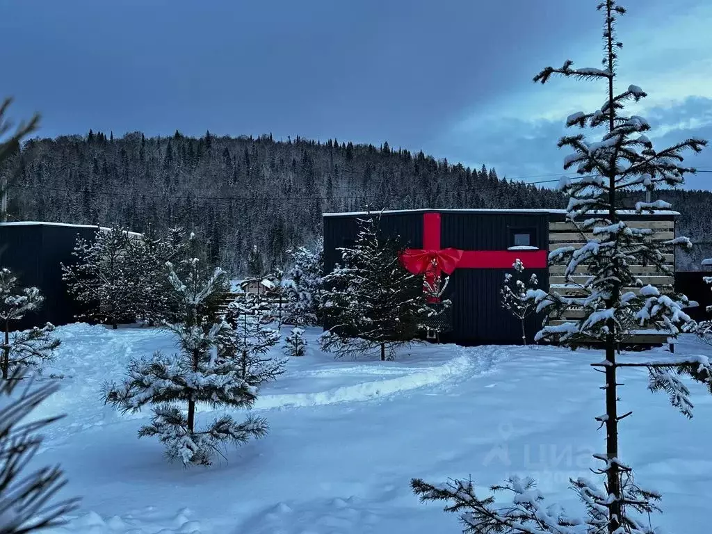 Дом в Башкортостан, Караидельский сельсовет, д. Уразбахты ул. ... - Фото 1