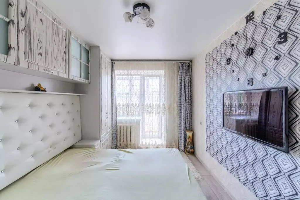 3-к кв. Томская область, Томск просп. Ленина, 177 (72.5 м) - Фото 1