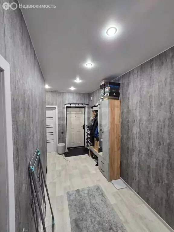 2-комнатная квартира: Ялуторовск, Анисимовский проезд, 5 (49 м) - Фото 0