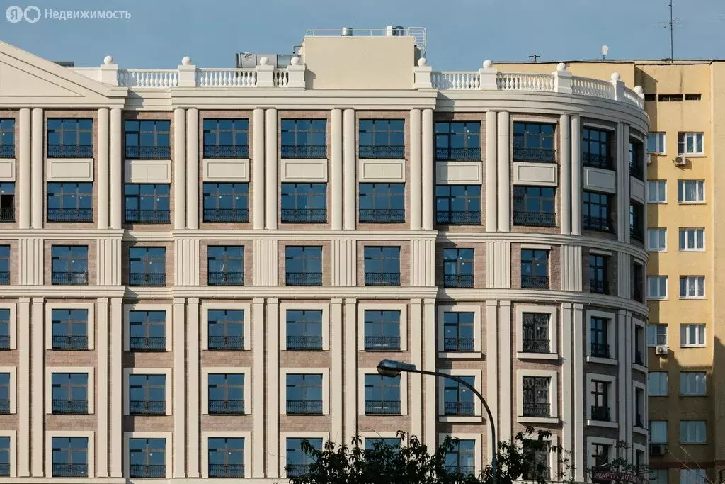 6-комнатная квартира: Москва, Погодинская улица, 2 (282 м) - Фото 2