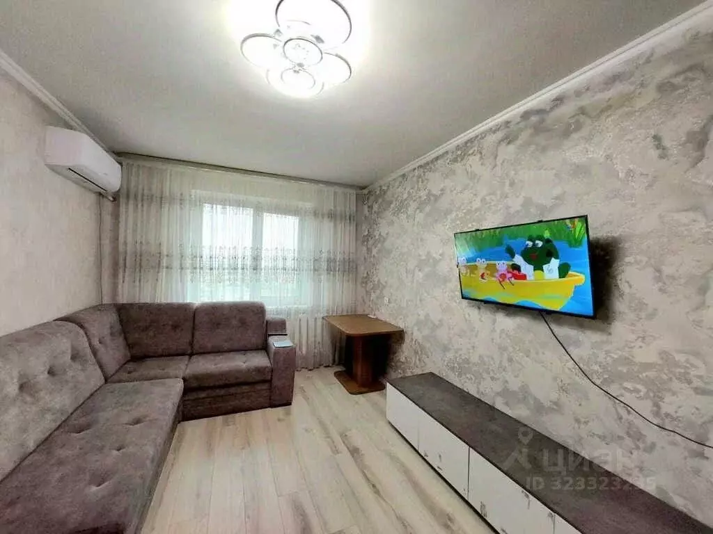 3-к кв. Крым, Симферополь ул. Ешиль Ада, 2 (68.5 м) - Фото 1