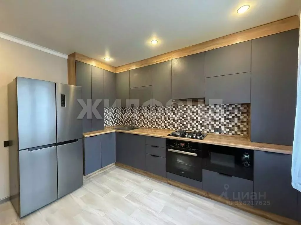 1-к кв. Брянская область, Брянск Советская ул., 114 (42.9 м) - Фото 1