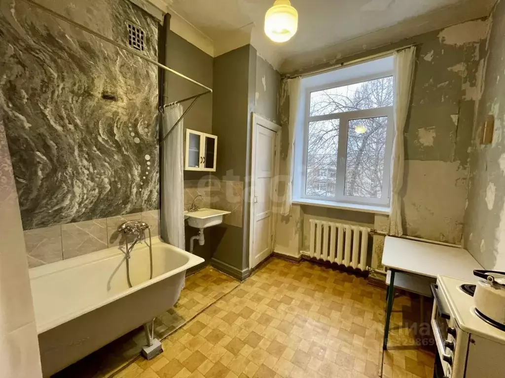 2-к кв. Свердловская область, Нижний Тагил ул. Кутузова, 10 (52.2 м) - Фото 1