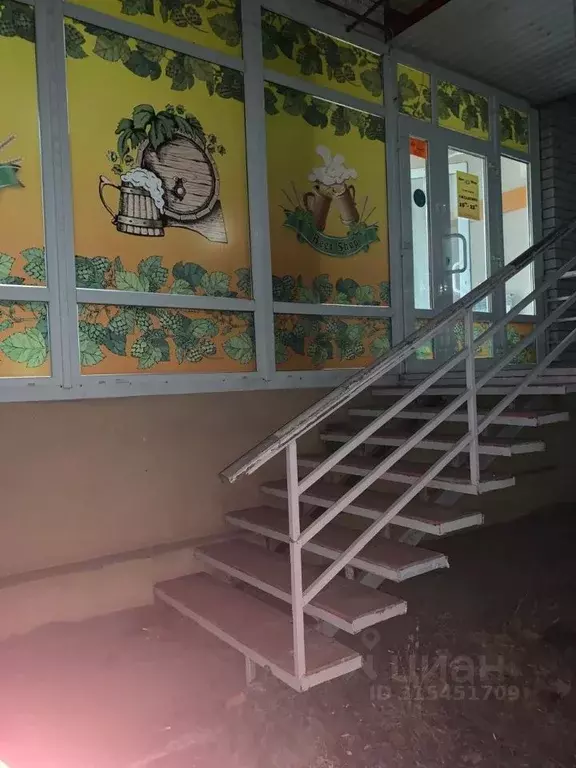 Помещение свободного назначения в Саратовская область, Саратов ул. ... - Фото 0