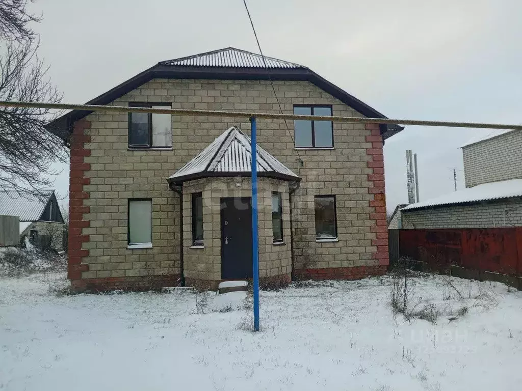 Дом в Белгородская область, Борисовский район, Хотмыжское с/пос, с. ... - Фото 1