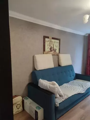 Продается 2-комнатная квартира - Фото 1