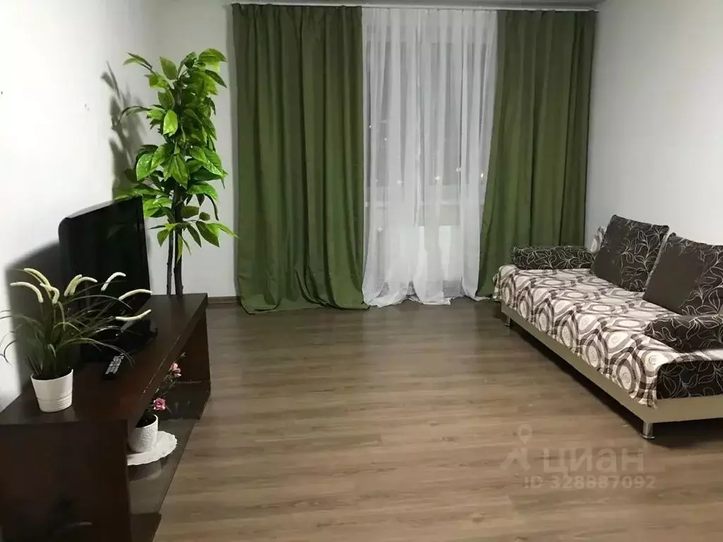 2-к кв. Башкортостан, Уфа Златоустовская ул., 20 (60.0 м) - Фото 1