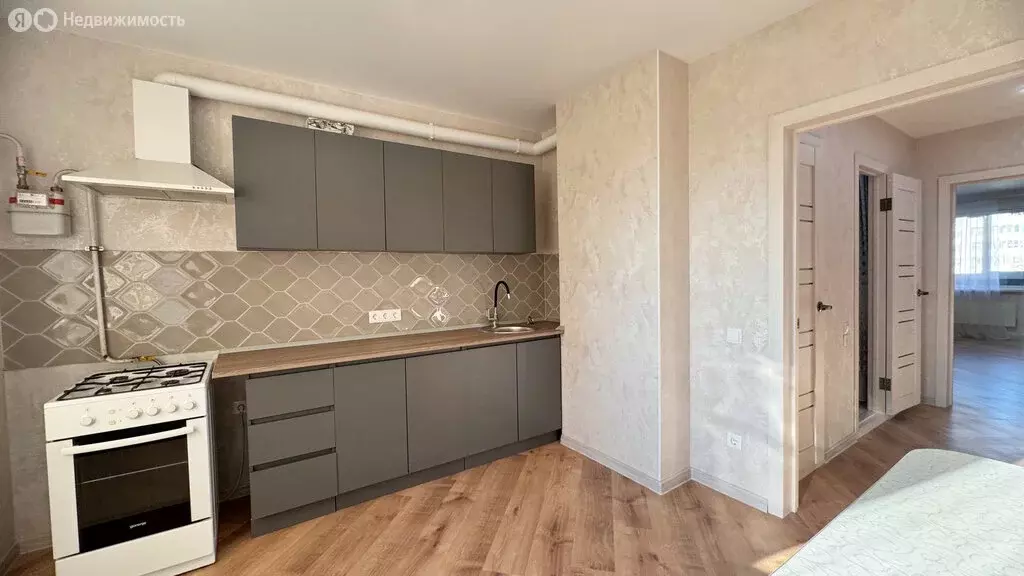 1-комнатная квартира: Саратов, Днепропетровская улица, 18к2 (45.2 м) - Фото 0