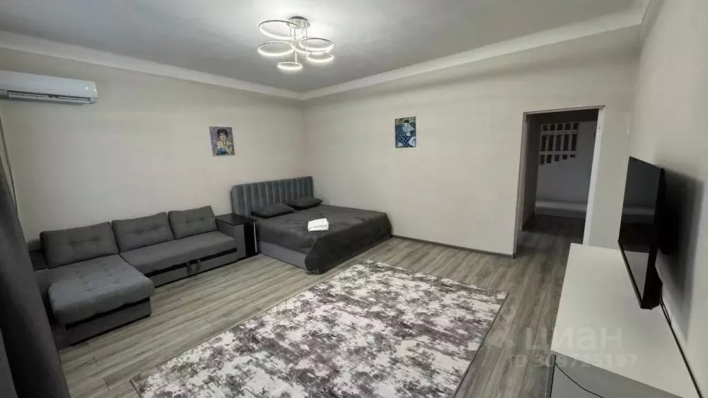 2-к кв. Ставропольский край, Пятигорск ул. Власова, 8 (75.0 м) - Фото 1