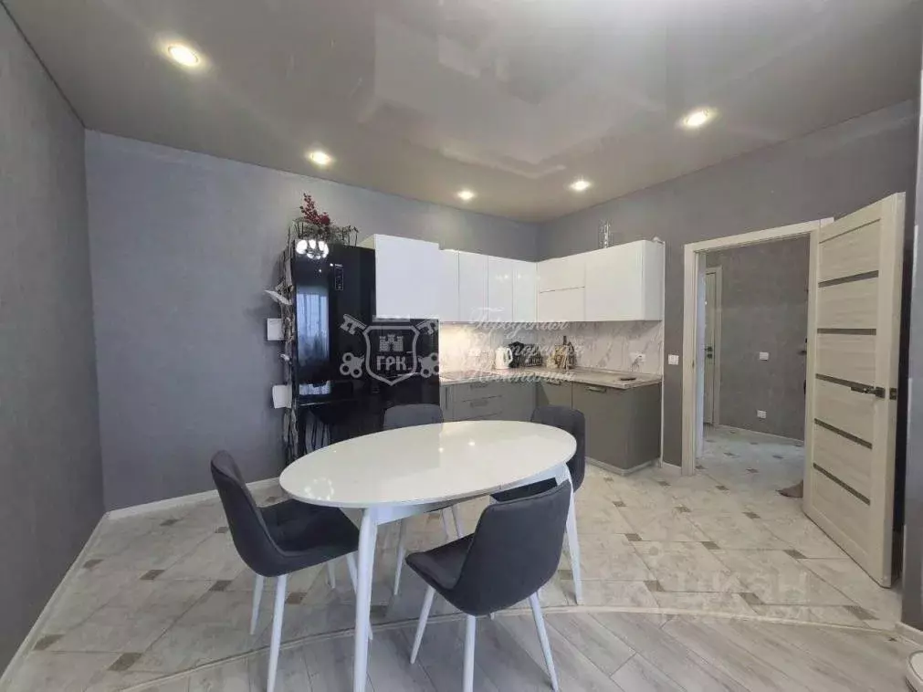 2-к кв. Иркутская область, Иркутск ул. Маршала Конева, 16 (65.8 м) - Фото 2