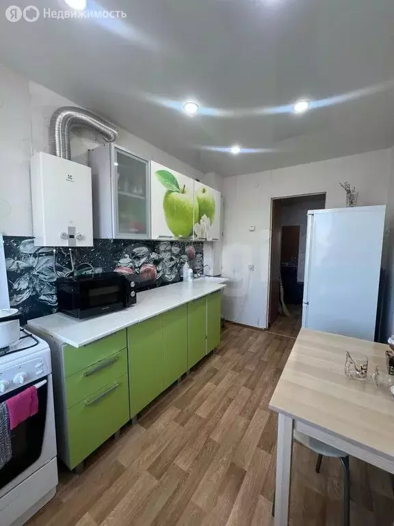 1-комнатная квартира: Котлас, улица Грибоедова, 1 (49.8 м) - Фото 1