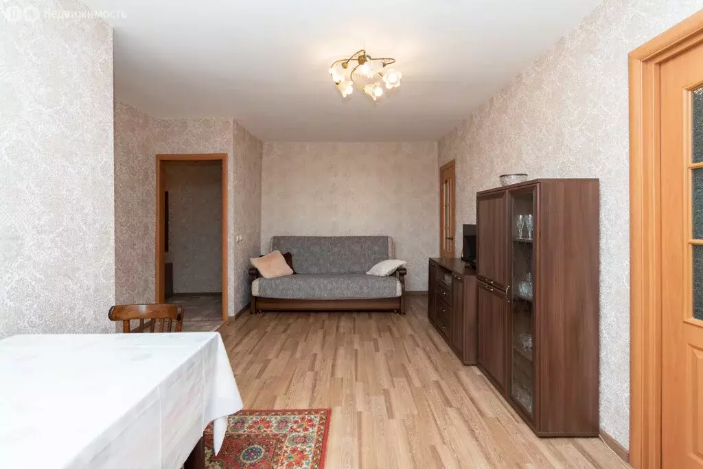 3-комнатная квартира: Иркутск, Байкальская улица, 149 (54 м) - Фото 0