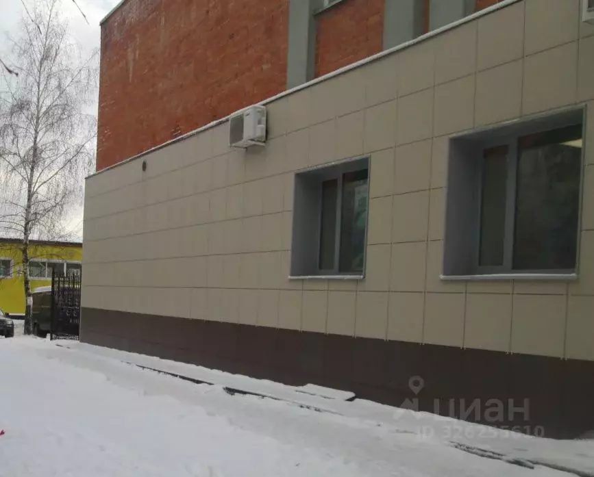 Помещение свободного назначения в Брянская область, Выгоничи рп ул. ... - Фото 1