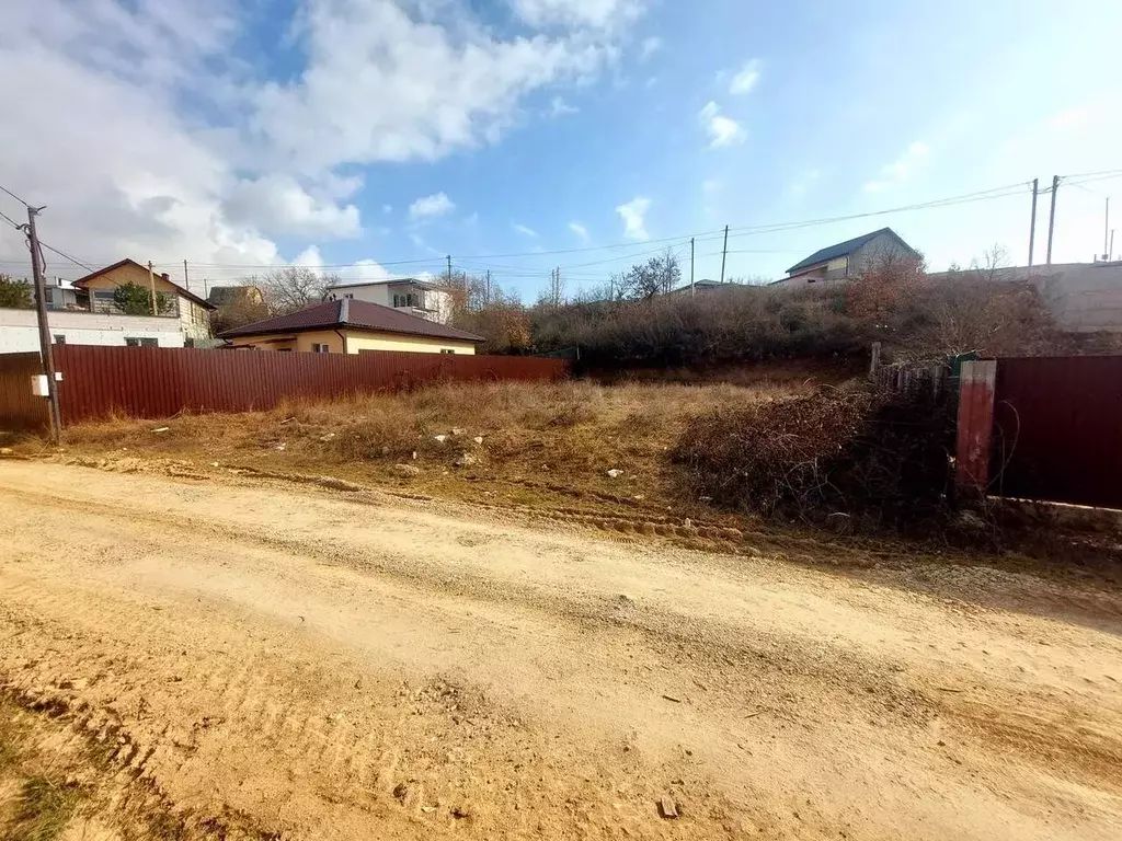 Участок в Севастополь Подорожник садоводческое товарищество,  (4.3 ... - Фото 1