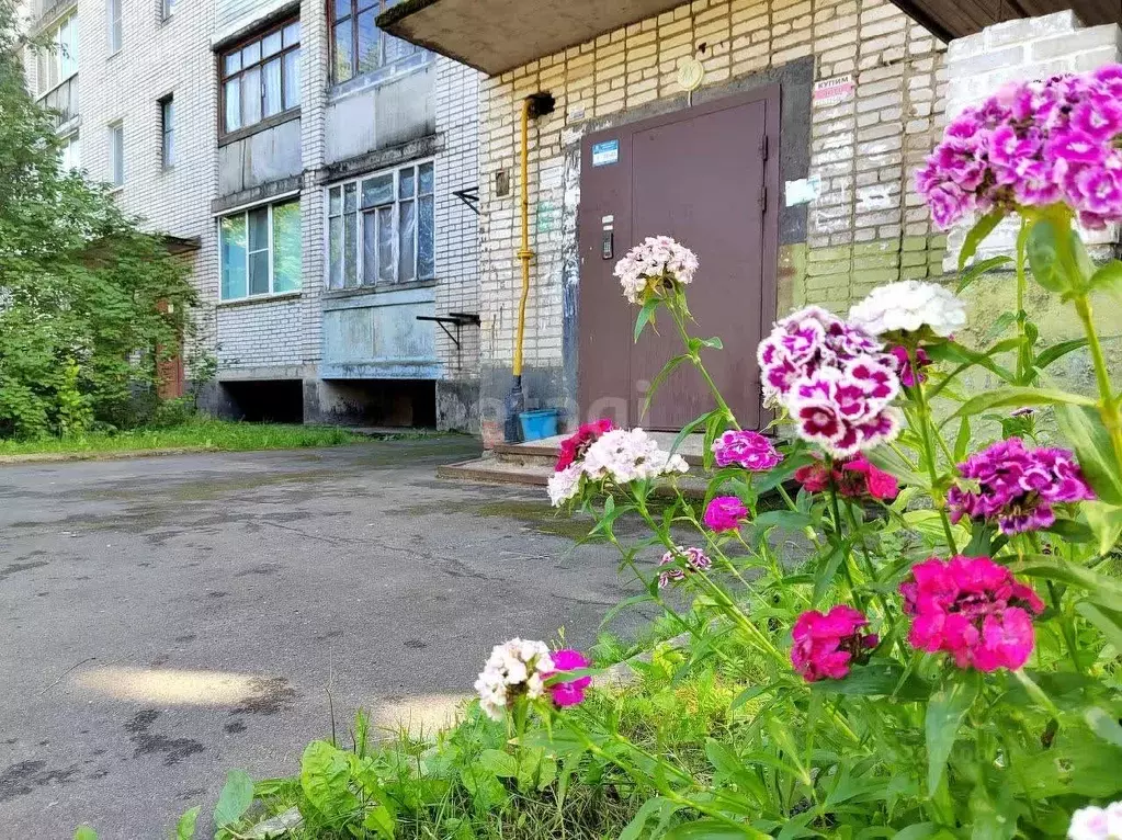 2-к кв. Ленинградская область, Волхов ул. Профсоюзов, 4А (49.1 м) - Фото 0