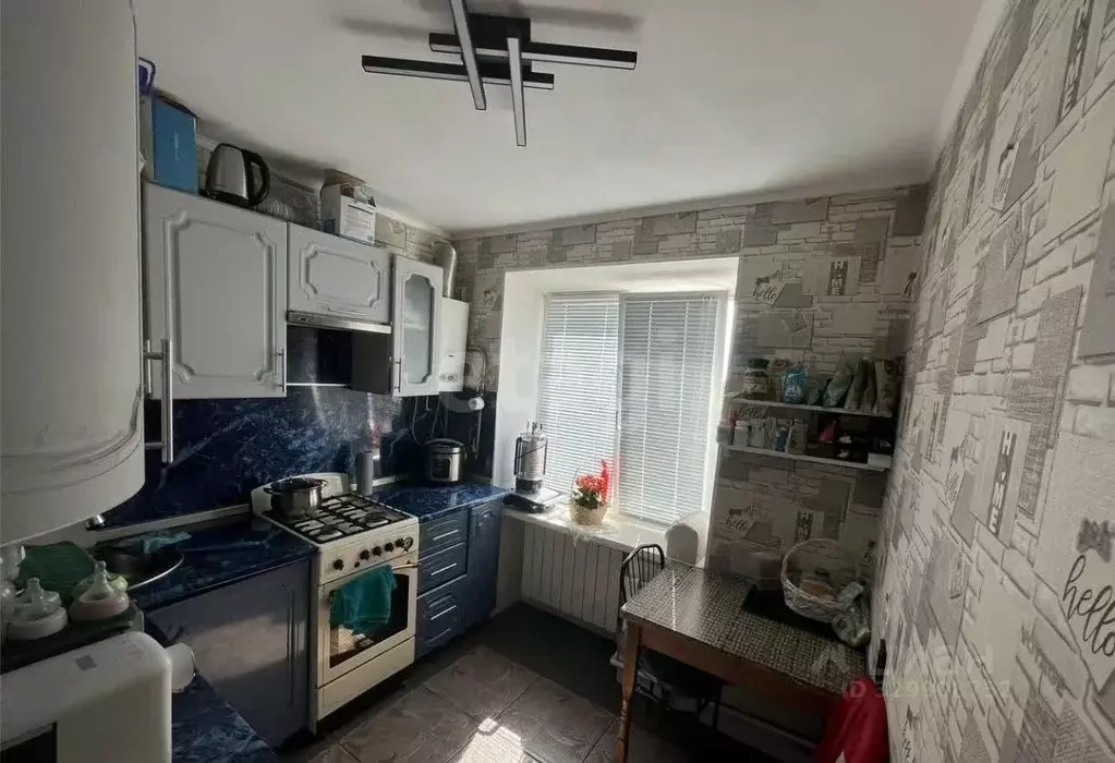 3-к кв. Брянская область, Клинцы Октябрьская ул., 94 (42.5 м) - Фото 1