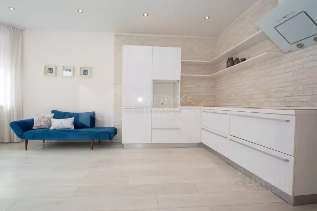 1-к кв. Тюменская область, Тюмень ул. Циолковского, 7к1 (45.8 м) - Фото 1