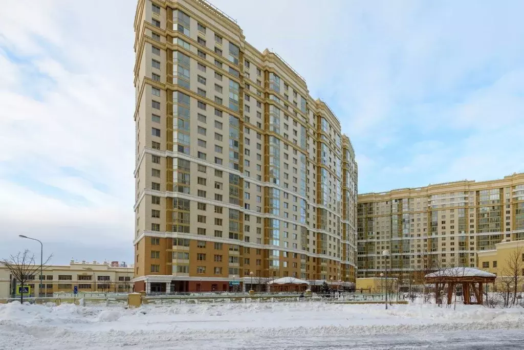 2-к кв. Москва Мосфильмовская ул., 88к2с5 (74.0 м) - Фото 0