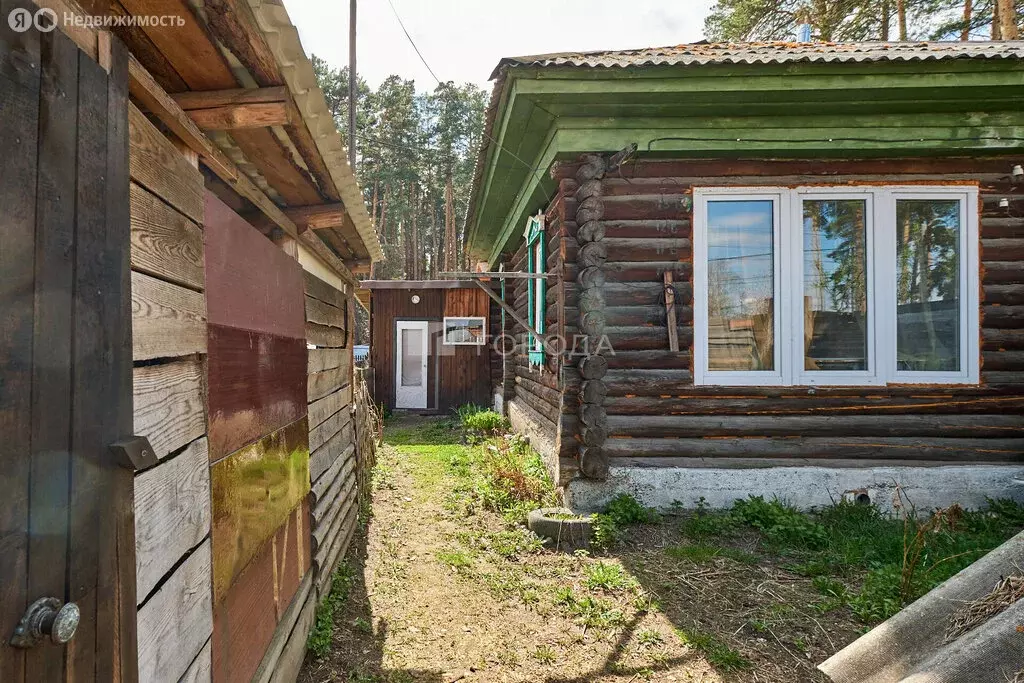Дом в село Тимирязевское, Октябрьская улица, 94 (47 м) - Фото 0
