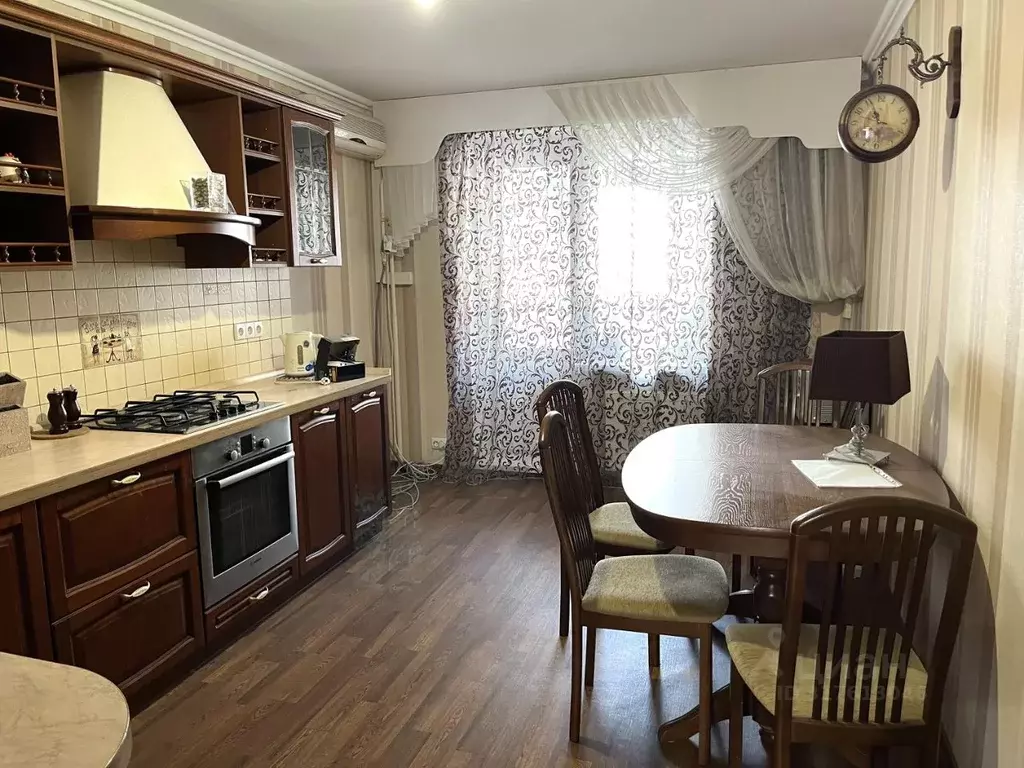 3-к кв. Саратовская область, Энгельс ул. Тельмана, 150/3 (79.3 м) - Фото 1