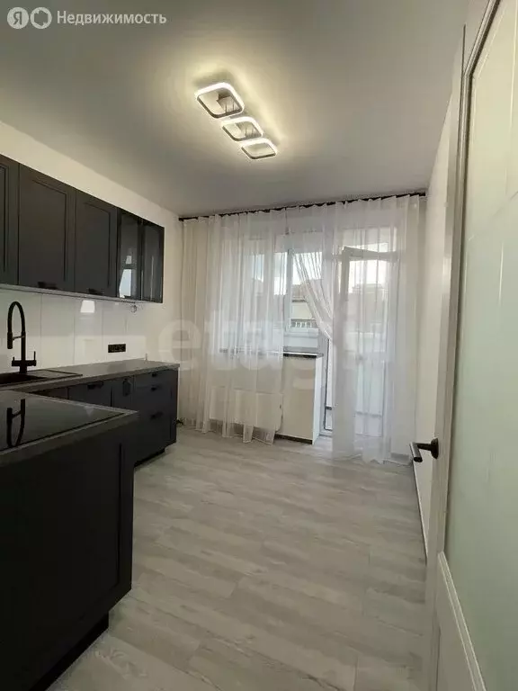 2-комнатная квартира: Тюмень, улица Газовиков, 55 (43.3 м) - Фото 2