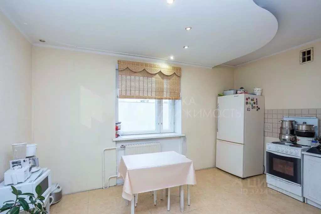 3-к кв. Тюменская область, Тюмень ул. Котельщиков, 17к2 (104.0 м) - Фото 1