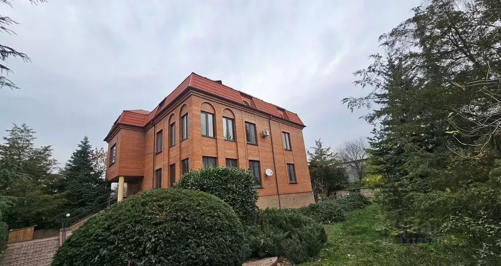 Дом в Крым, Симферополь ул. Стрелковая (733 м) - Фото 1