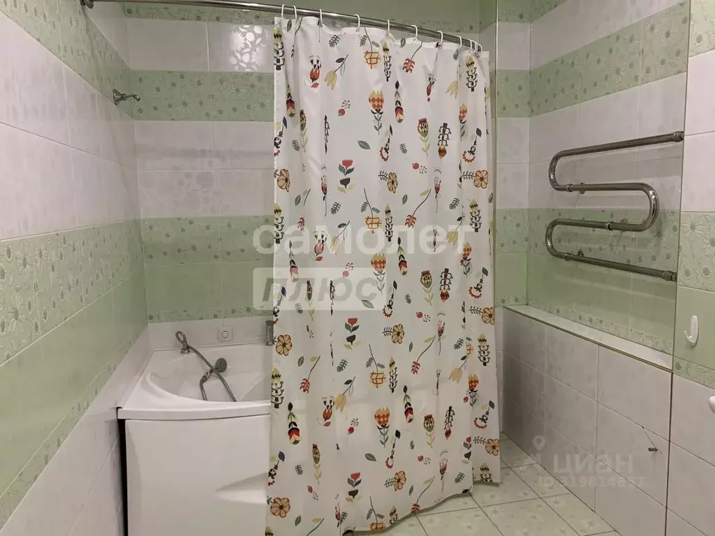 2-к кв. Липецкая область, Липецк ул. Космонавтов, 3А (77.0 м) - Фото 1