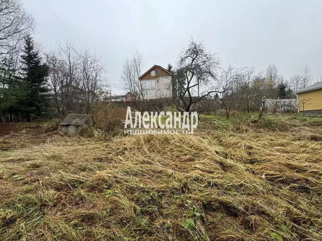 Участок в Ленинградская область, Выборгский район, Рощино пгт, Верхнее ... - Фото 0