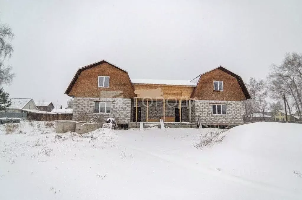 Дом в Алтайский край, Первомайский район, с. Березовка Зеленая ул., 1А ... - Фото 1