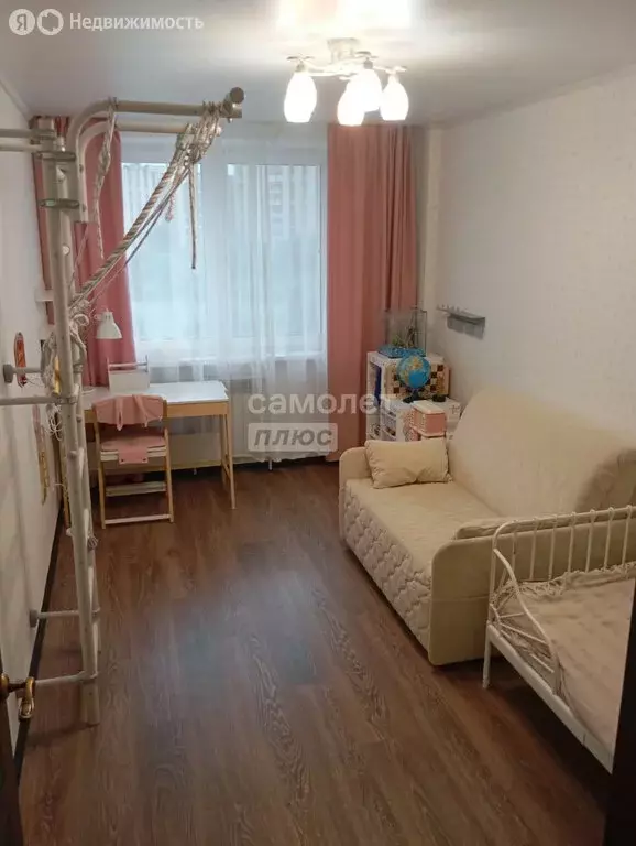 2-комнатная квартира: Смоленск, улица Попова, 113 (53.2 м) - Фото 1