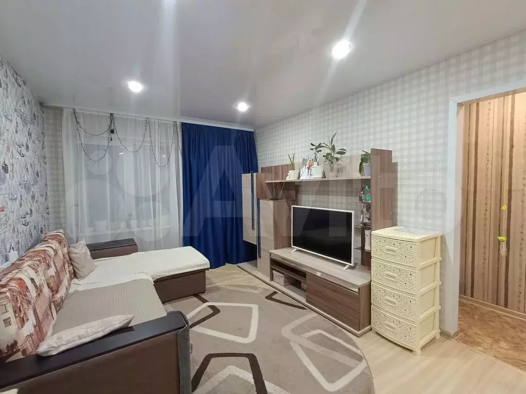 1-к. квартира, 30 м, 5/5 эт. - Фото 0