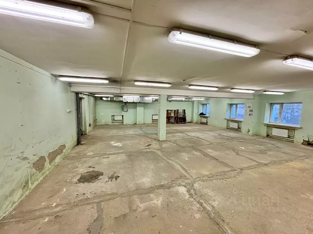 Помещение свободного назначения в Саха (Якутия), Нерюнгри ул. ... - Фото 2