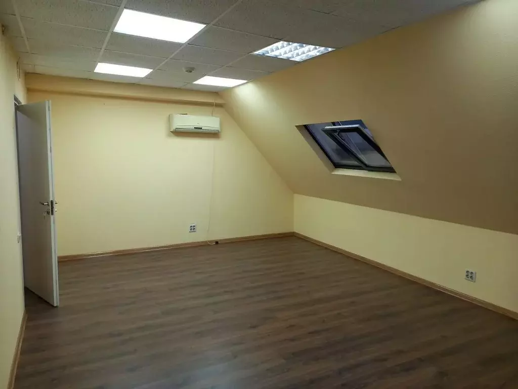 Офис в Краснодарский край, Сочи Центральный мкр, ул. Навагинская, 9Б ... - Фото 2